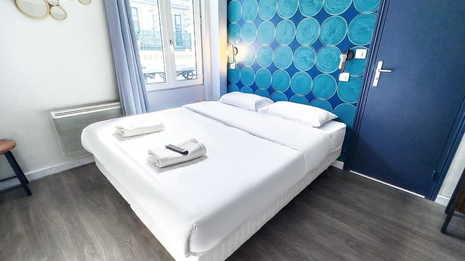 Plug Montmartre By Hiphophostels Hostel Paris