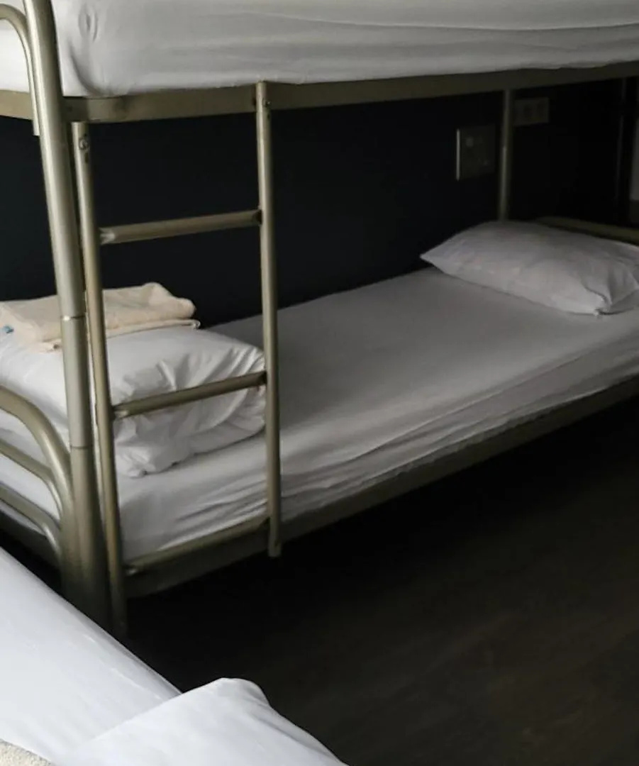 Hostel Plug Montmartre By Hiphophostels